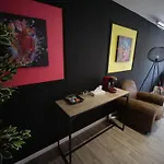 Loft Spa Lumineux Jacuzzi Prive Ecran Cinema Apartament Roubaix