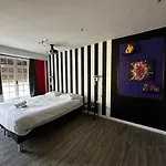 Loft Spa Lumineux Jacuzzi Prive Ecran Cinema