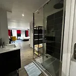 Apartament Loft Spa Lumineux Jacuzzi Prive Ecran Cinema Roubaix