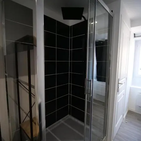 شقة Design #6#- Jacuzzi Et Netflix-self Check-in روبيه