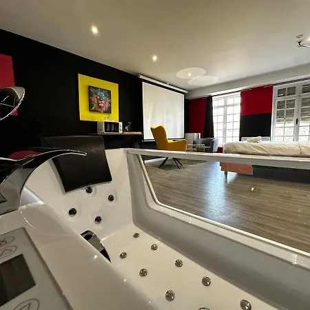 Design #6#- Jacuzzi Et Netflix-self Check-in