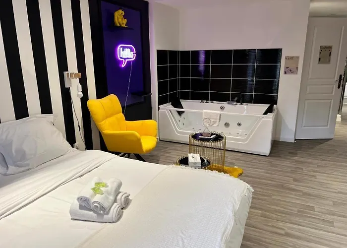 Design #6#- Jacuzzi Et Netflix-self Check-in Appartement *