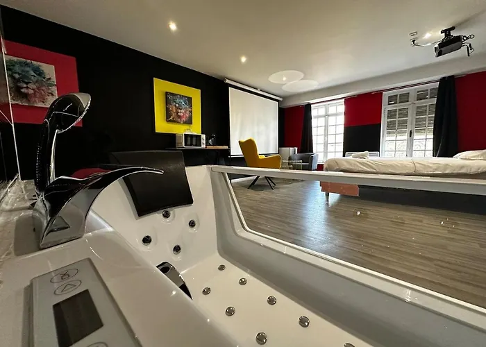 Design #6#- Jacuzzi Et Netflix-self Check-in